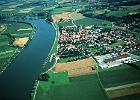 Hofkirchen, Donau-km 2257 : Hafen, Ortschaft